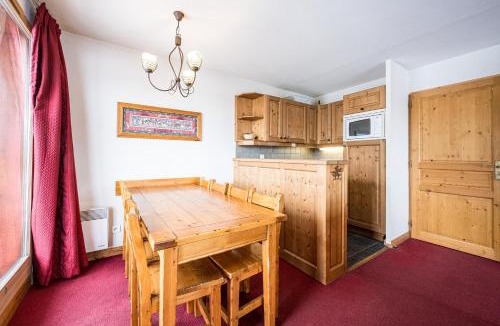 La Toussuire Apartment | Duplex confortable avec piscine