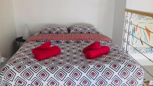 Saint-Martin-du-Littoral Apartment | Duplex cosy atypique à la plage - hyper centre