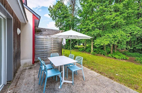 Saumur Cottage | Duplex Cottage with Pool for 4