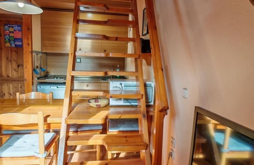 Pla de l'Ermita Apartment | Duplex Cuc 2 Dachgeschoss mit Dachboden und rustikalem Touch Vall de Boí by Interhome