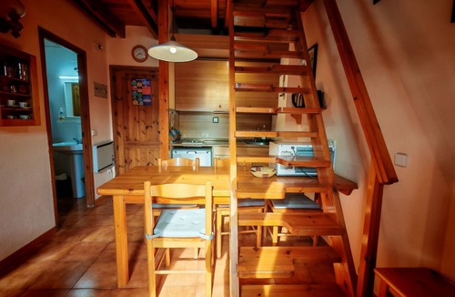 Pla de l'Ermita Apartment | Duplex Cuc 2 Dachgeschoss mit Dachboden und rustikalem Touch Vall de Boí by Interhome