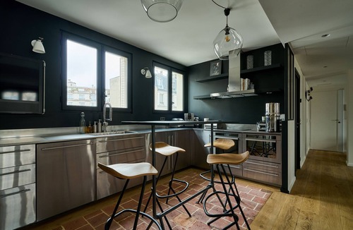 Quartier de l'Ecole-Militaire Apartment | Duplex Décoré 120 m2 Centre de Paris et vue Tour Eiffel