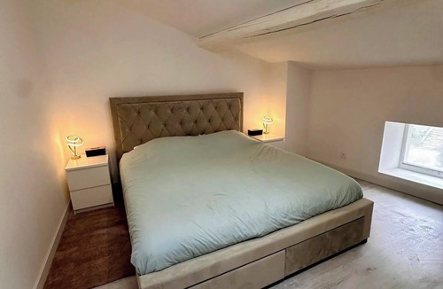 Gondrecourt-le-Chateau Apartment | Duplex Design et Confortable