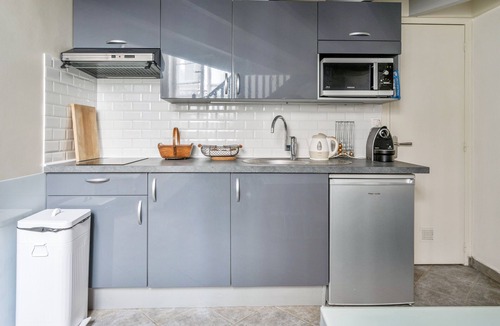 Parchamp–Albert Kahn Apartment | Duplex de la Mairie - Welkeys