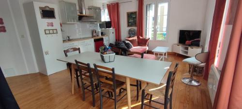 Beaumont-sur-Sarthe House | DUPLEX DE LA MOTTE