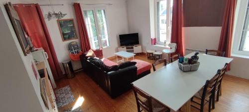Beaumont-sur-Sarthe House | DUPLEX DE LA MOTTE