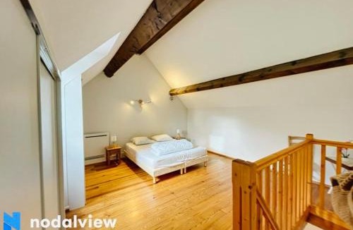 Arreau Apartment | Duplex de Sophie avec vue montagne et rivière