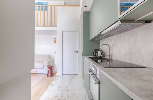 Porte-Dauphine Apartment | Duplex Design, Confort & Emplacement d’Exception