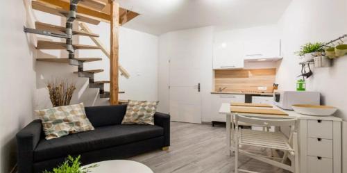 Revel Apartment | DUPLEX DU GET