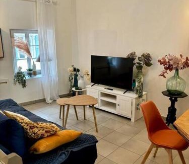 Morestel House | Duplex en plein centre-ville