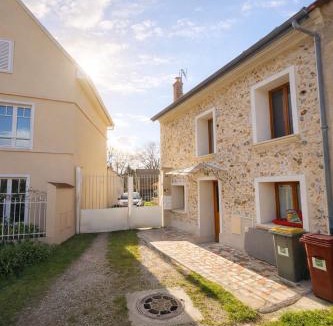 Gouvernes Ski Chalet | Duplex entre Paris et Disney