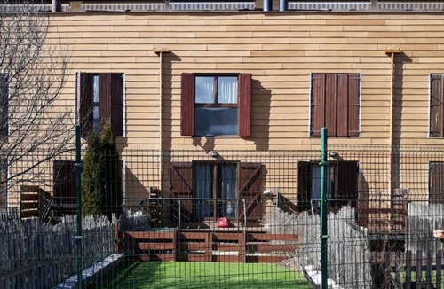 Villanua Apartment | Duplex ENTREPINOS Villanua (Pets welcome)