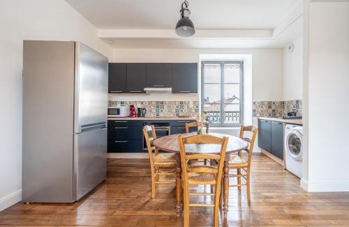 Saint-Martin-le-Beau Apartment | Duplex et Studio Saint Martin Le Beau