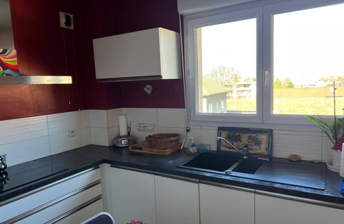 Eybens Condo | Duplex Family Apartment- 3 bedrooms 2 bathrooms- Private parking