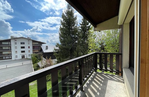 Cohennoz Apartment | Duplex for 6, ski-in location with WIFI