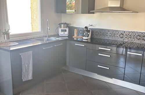 Saint-Pierre-en-Faucigny Apartment | Duplex apartment with garden