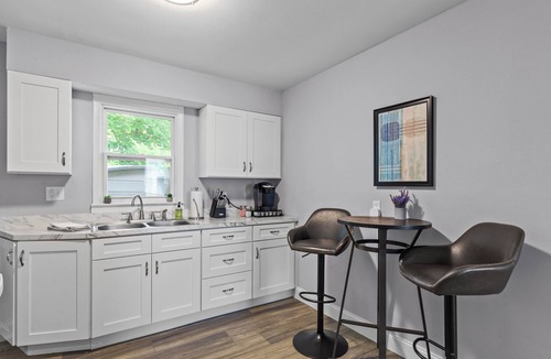 St. Charles Apartment | Duplex Hideaway in St. Charles, MO