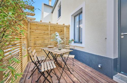 Veneux-les-Sablons Apartment | Duplex High Standing 7'➤Fontainebleau⎮45'➤Paris + Terrace