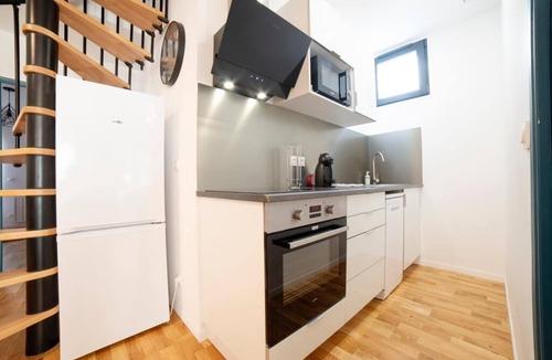 Villejuif Apartment | Duplex House * Grand Paris - 4 Bedrooms - 2 Bathrooms - Parking - Near Paris