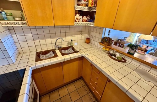 Sainte-Leocadie Apartment | Duplex ideal for families, swimming pool, fireplace and Wi-Fi