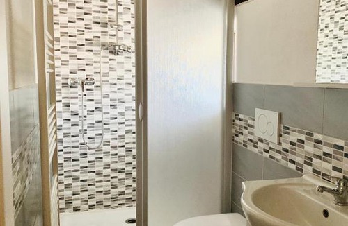 Lugano Apartment | Duplex in casa rurale con cortile privato
