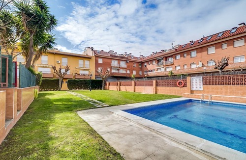 Palafolls Apartment | Duplex in Palafolls near Marineland & Beaches