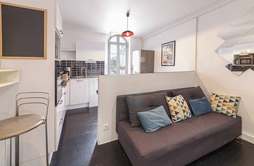 Laval Apartment | Duplex lumineux 4p proche du centre