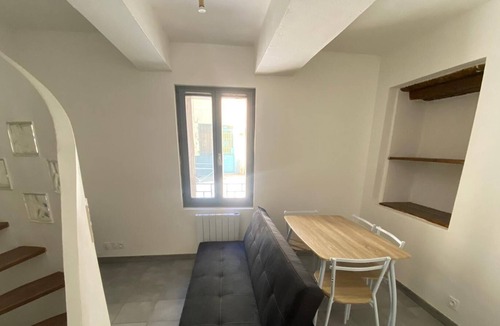 Baixas House | Duplex Lumineux Dans le Cœur de Baixas