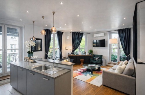 Arts-et-Metiers Apartment | Duplex Marais Square du Temple/Parking