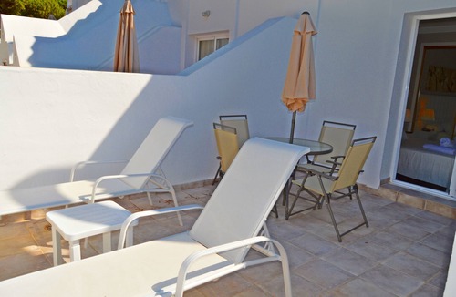 Urbanizacion Hacienda las Chapas Apartment | DUPLEX MARBELLA APT. WITH GREAT FACILITIES, GYM, POOLS & INDOOR POOL. SLEEPS 6
