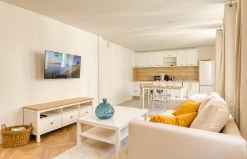 Fontainebleau Apartment | Duplex Napoleon City center Quiet