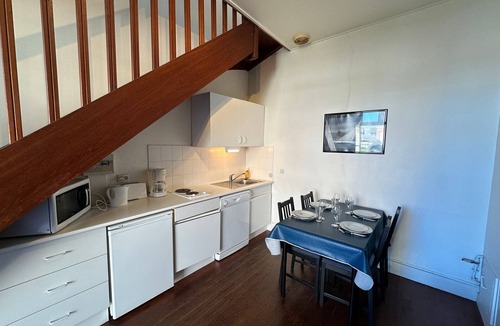 Houlgate Apartment | Duplex near beach and center - 3 guests