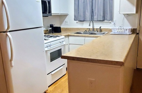 East MLK House | Duplex near Downtown & Austin-Bergstrom Airport