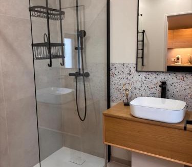 Meteren Apartment | Duplex neuf et cosy vue Mont des Cats