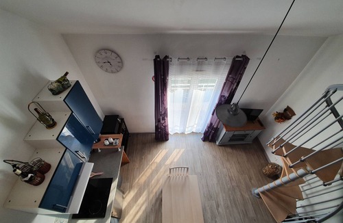 Nuits-Saint-Georges Apartment | Duplex Nights & Days in Nuits-Saint-Georges