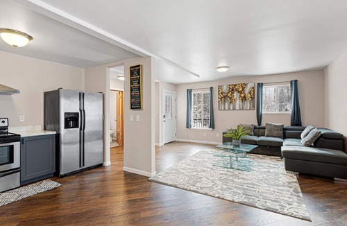 Echo Lake House | Duplex on acreage with large deck and beautiful outdoor space