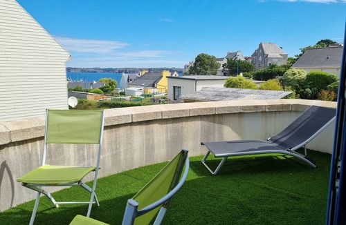 Camaret-sur-Mer Apartment | Duplex, overlooking Camaret Bay