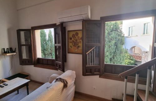 Pastrana Apartment | Duplex Palacio de los Burgo