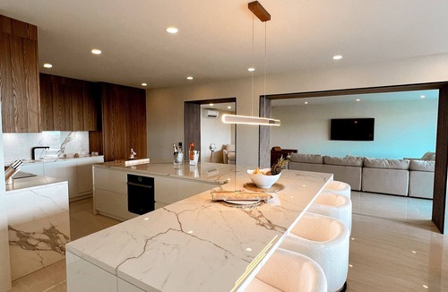 Anse Marcel Apartment | Duplex Penthouse with Jacuzzi and Pool in Anse Marcel