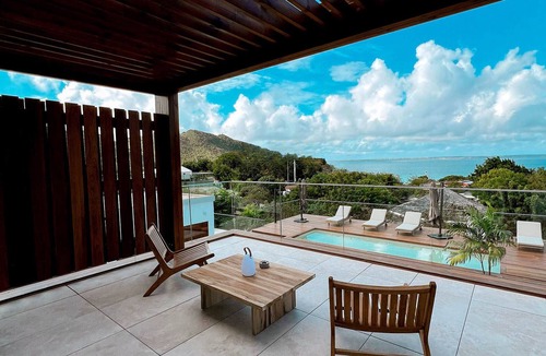 Anse Marcel Apartment | Duplex Penthouse with Jacuzzi and Pool in Anse Marcel