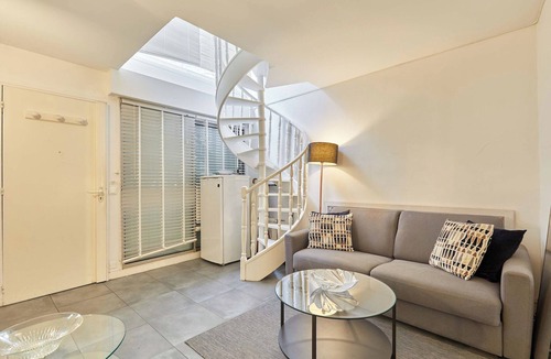 Saint-Lambert Apartment | Duplex Private Garden Heart 15 Paris district