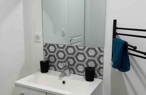 Amiens Apartment | Duplex Proche Zénith, Mégacité, Stade de la Licorne, CHU