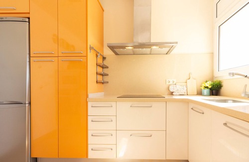 El Roc de Sant Gaieta Apartment | Duplex Roc: Disfruta de vistas impresionantes en primera línea