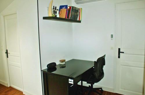 Saint-Remy-les-Chevreuse Apartment | Duplex-Saint-Rémy-lès-Chevreuse