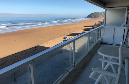 Zarautz Apartment | Duplex San Luis - 1ªline beach, incredible view garage by Egona