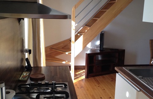 Aveze Apartment | DUPLEX, SOUTH FACING TERRACE, VOLCANO PARK