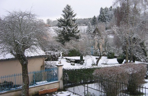 Aveze Apartment | DUPLEX, SOUTH FACING TERRACE, VOLCANO PARK