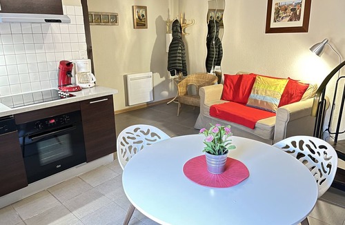 Eguisheim Apartment | Duplex St Léon* located in Eguisheim with private parking and 10km from Colmar