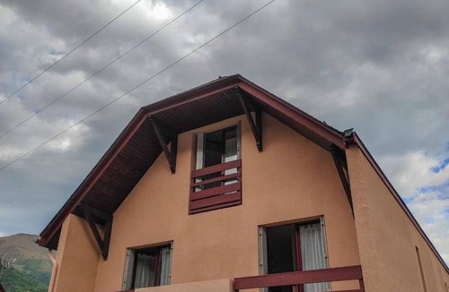 Esquieze-Sere Apartment | Duplex Studio for 5 with Balcony and Parking, Close to Luz-Saint-Sauveur Center