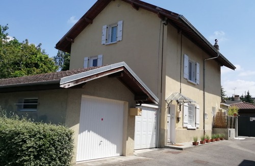 Gaillard House | Duplex studio near 700M Swiss customs Moellsulaz Gaillard